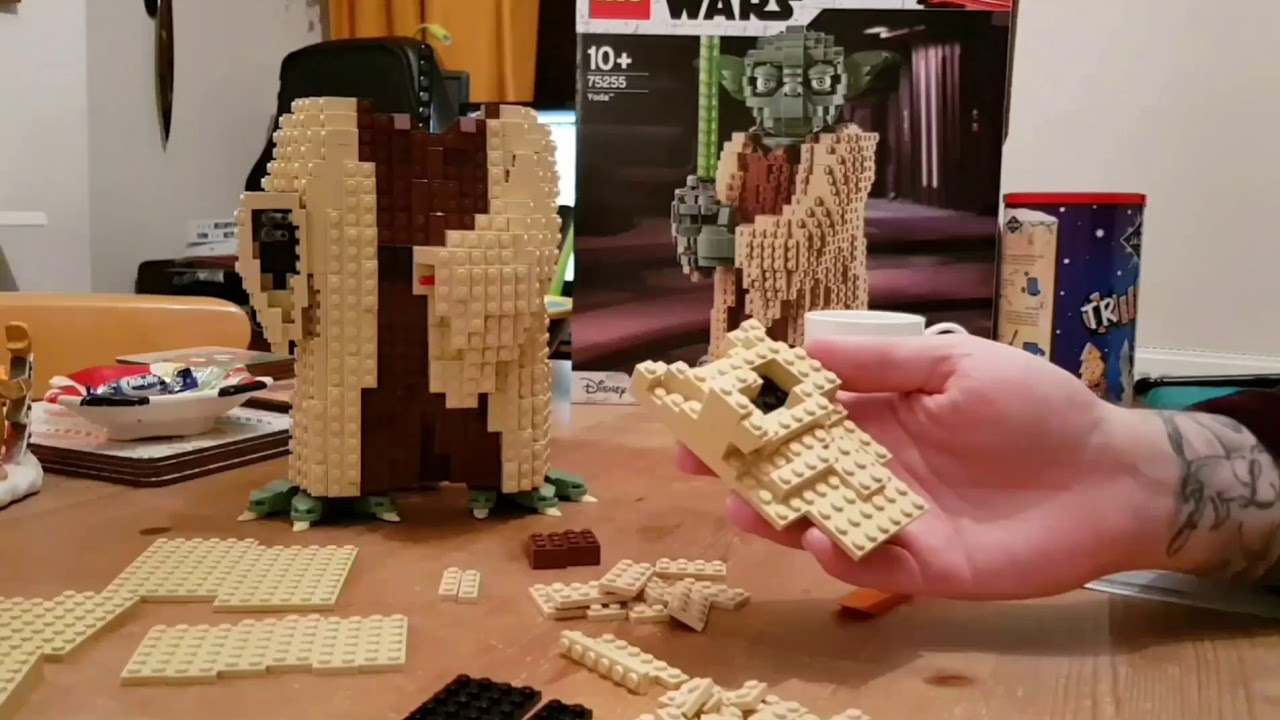 Lego Yoda 75255 timelapse build