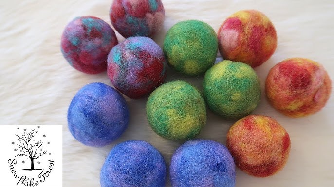 How to Make Easy Felt Balls – Two Ways  Club Chica Circle - where crafty  is contagious