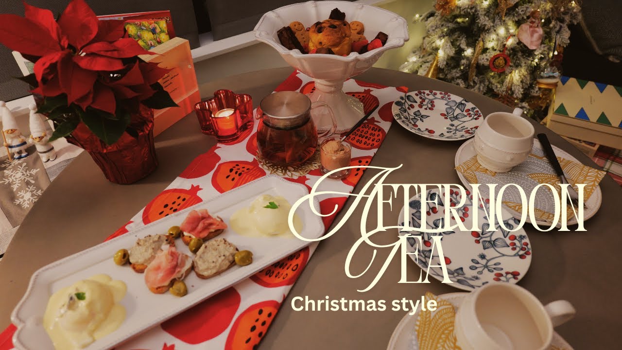 お家でクリスマス風アフタヌーンティー🎄🫖｜ウフマヨ・パネトーネ・ポインセチア｜