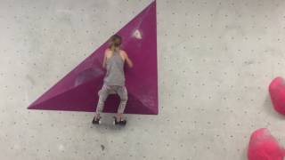 Boulderkid Ella Jumping Around