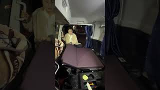 This girl changes her seat every time.Truck Lover's #truck #short