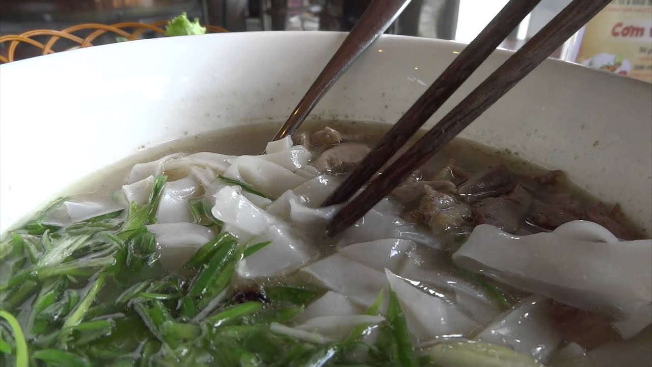 Vietnamese goose meat noodle soup Ninh Binh city YouTube