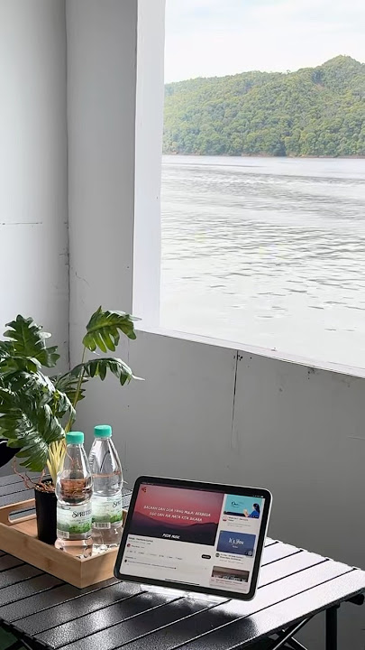 Ada sudah Meja dan kerusi untuk healing sambil tngok Abang Navy 😍😍