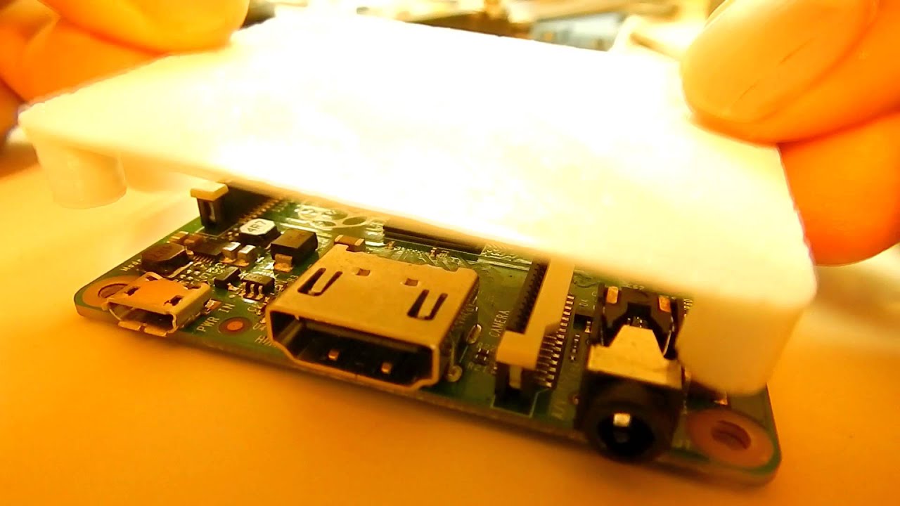 tiny portable Raspberry Pi A+ DIY case part 1/2