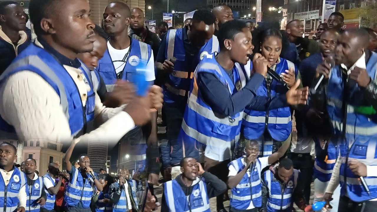 EMOTIONAL LIVE WORSHIP AND MINISTRATION AT RONALD NGALA LUTHULI JUNCTION NAIROBI