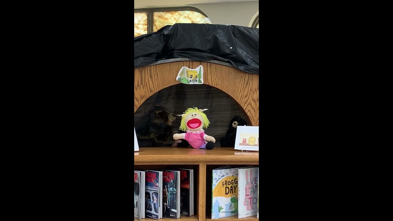 Puppet Theater-Goldilocks & the Three Bears - YouTube