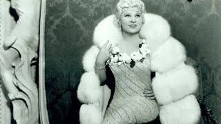 A Mediumship Interview With Mrs. Mary Jane West, A.K.A Mae West!🤔😲👏🙏🤸😁