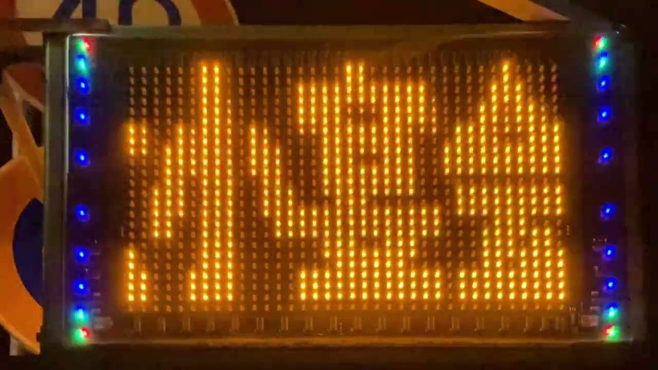 広告用の電光掲示板 満月本店(〒410-0022 静岡県沼津市大岡2057