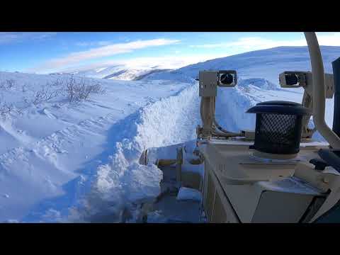 D7 Bulldozer Pushing And Moving Snow Earthmoving Dozer 