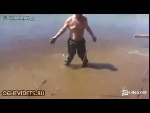 видео как рыбак упустил щуку видео как рыбак упустил щуку
