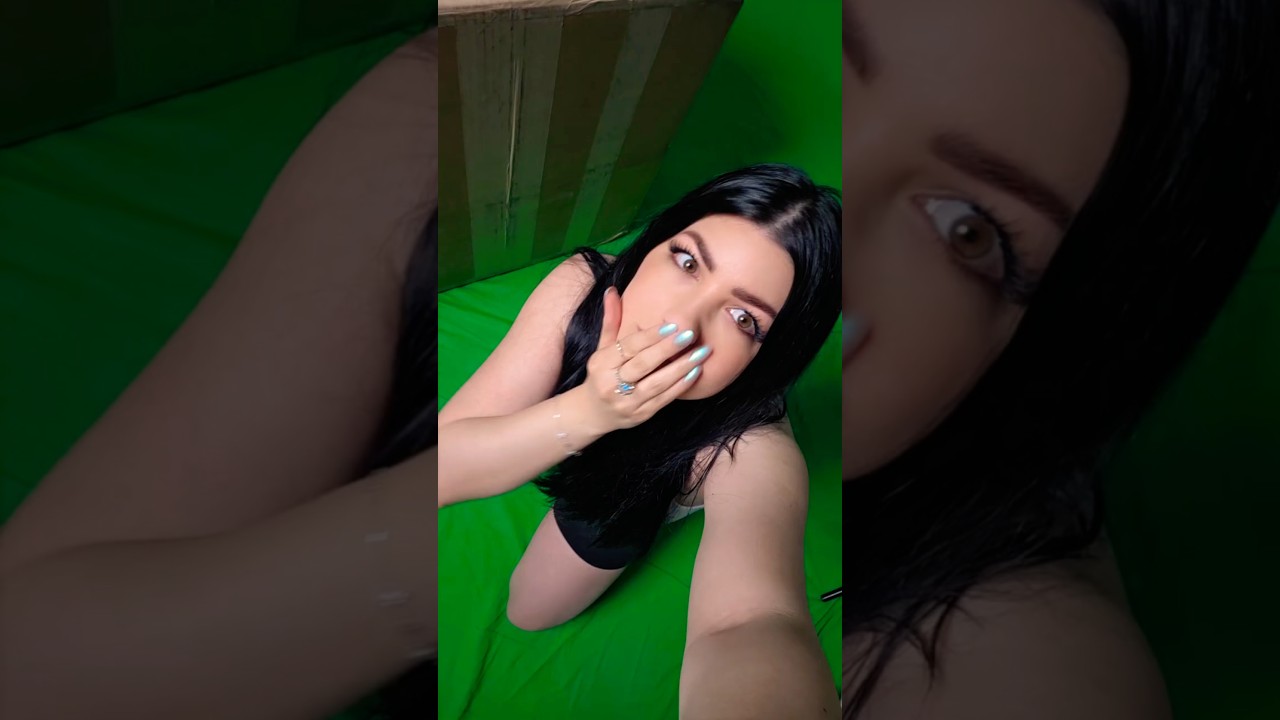 Roblox Sent Me a GIANT MYSTERY BOX #robloxpartner