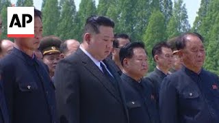 Kim Jong Un attends funeral of North Korea propaganda chief Kim Ki Nam