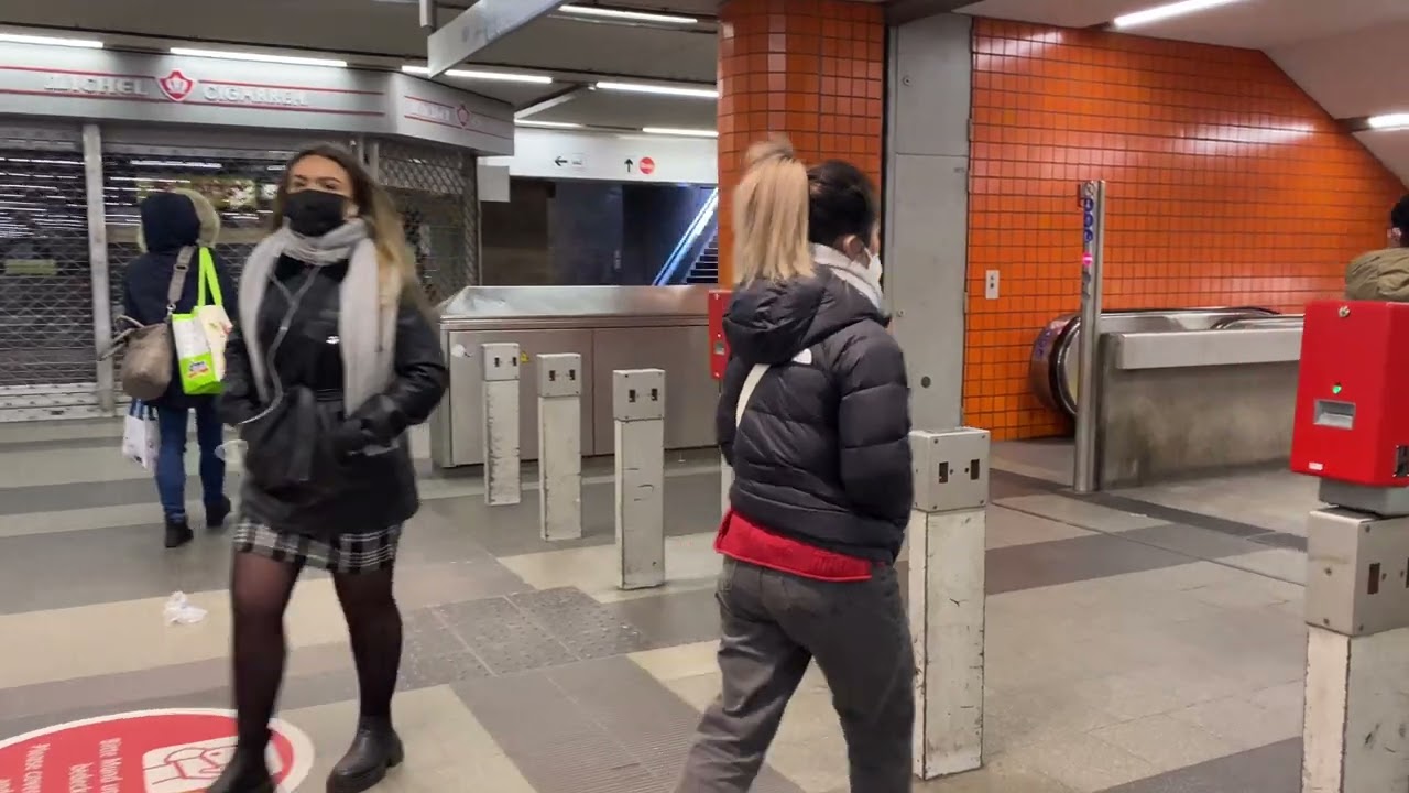 Update Walking around Nürnberg Railway Station