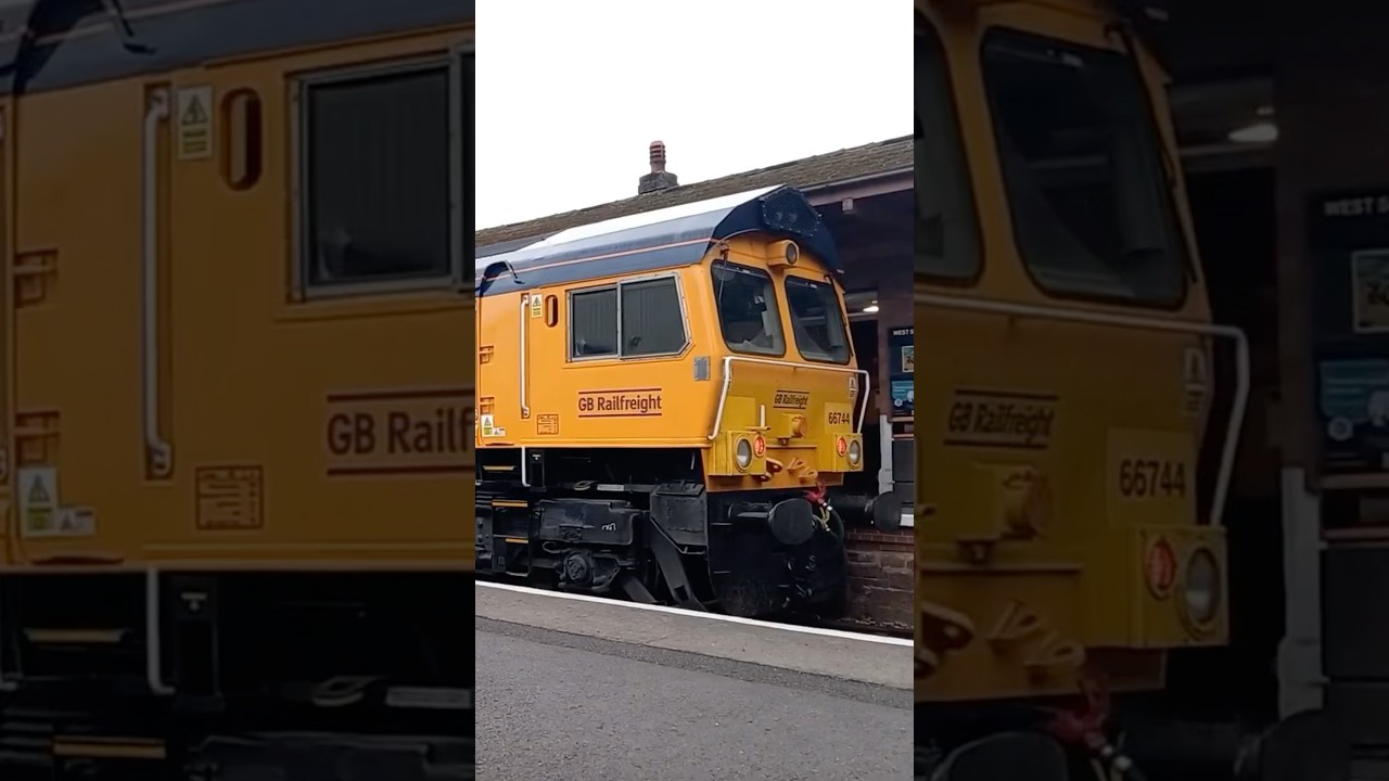 66744 at Bishops Lydeard