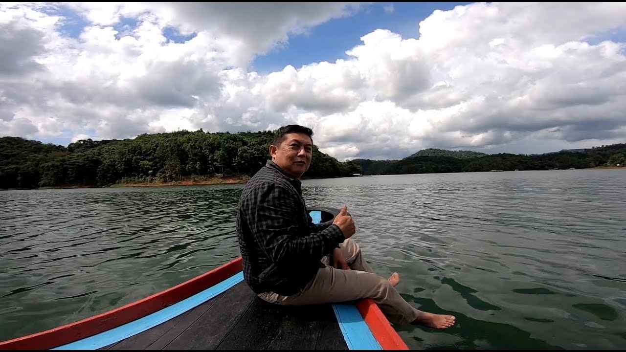 Pulau Rusa Riam Kanan Menuju Wisata Pulau Ratu Riam Kanan Kalimantan Selatan - YouTube
