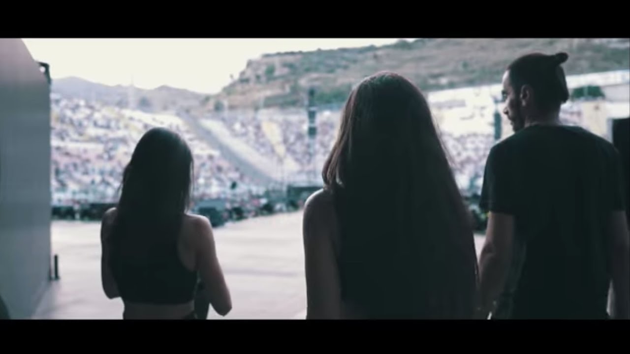 Giolì & Assia - Underwater (#NegramaroStadi)