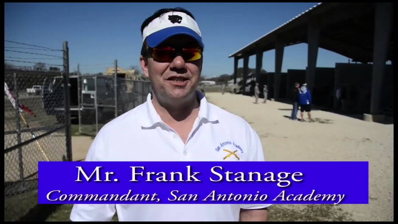 Army South Soldiers mentor students