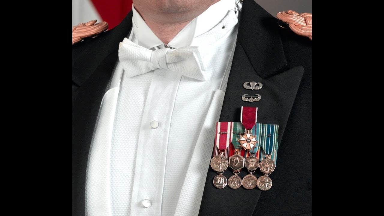 Can You Wear Military Medals on Civilian Highland Dress? - YouTube
