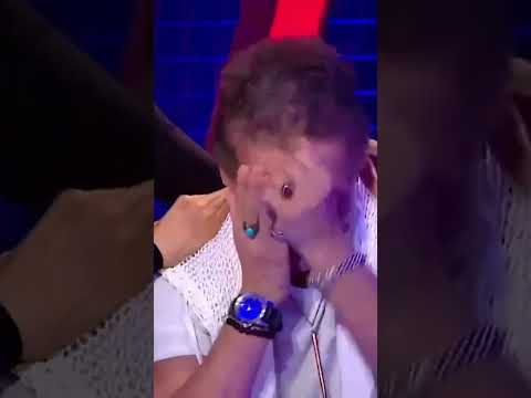 عصام الجوكر يجهش بالبكاء عمري 30 سنة بدي ركب وجبة