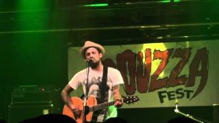 Brendan Kelly - The Devil&#39;s Takin Names (Live @ Pouzza Fest 2011 Montreal).m2ts