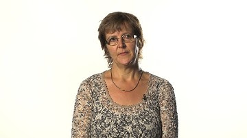 Early entry preventing students who are good at maths from progressing to higher maths study?