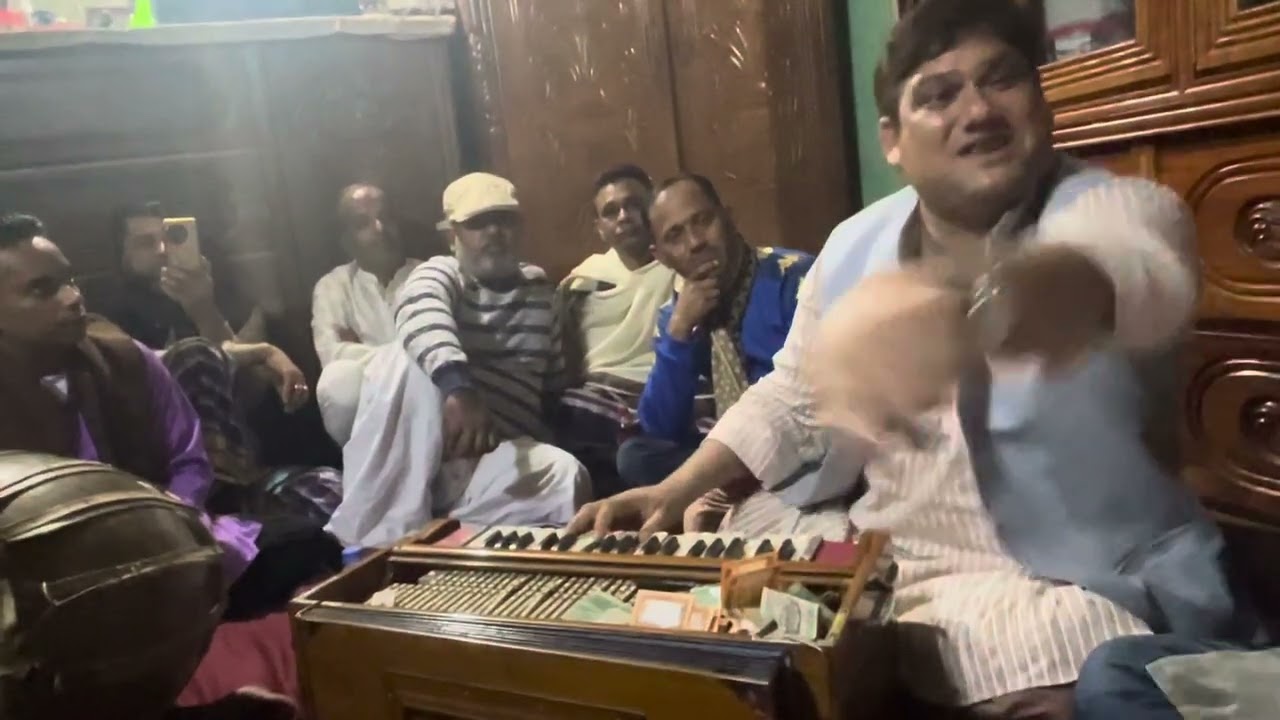 আমাকে রাখিয়া সুখে যেতে চায় সে নরকে । (খালেক দেওয়ান)