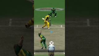 What a catch by Mark Boucher #cricket #wicketkeeping #catch