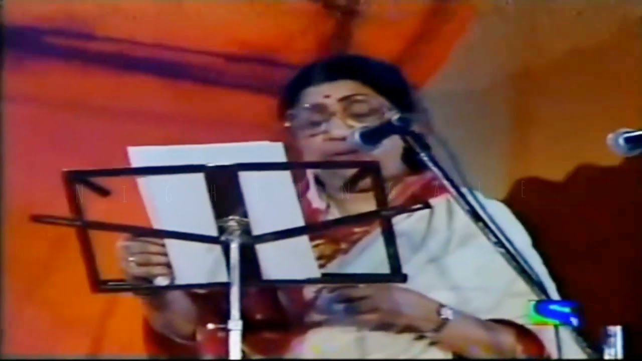 Tujhe Dekha To Ye Jana Sanam  Lata Mangeshkar Live Shradhanjali Concert Full HD