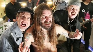 Kvelertak feat. Martin og Mikkelsen - Haand Verk Norsk! (MUSIKKVIDEO) | Martin og Mikkelsen S1E1