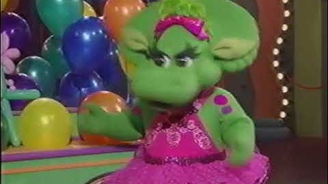 Super Singing Circus Credits Comparison (Screener vs. Final Version) (V2) (2000 Version) Part 11