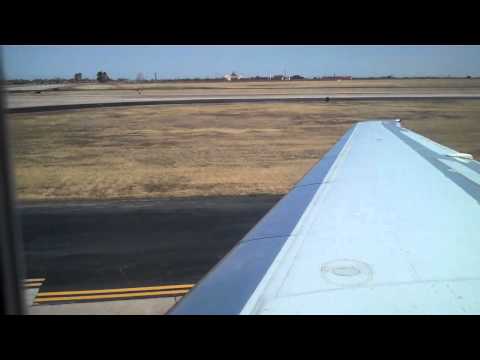 AAL650 Landing and Taxi Oklahoma City Runway 17L M...