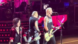 Guns N’ Roses - Show Intro “It’s So Easy” (Lexington KY)