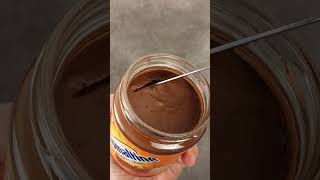 🍫Dipping into Ovomaltine Spread