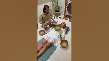 Thumbnail of Cleaning Heart Chakra With Tibetan Singing Bowls