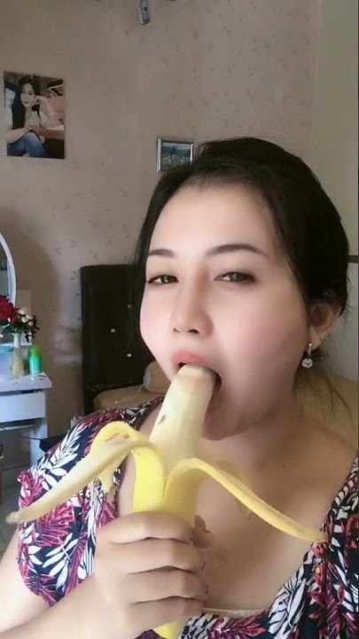 tante suka kalau pisang kamu panjang tante mau gigit pisang