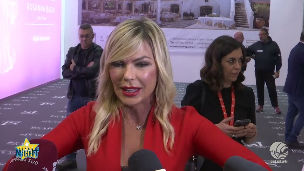 #telebarisocialnight -  Promessi Sposi con... la manager Sandra Taormina, Matilde Brandi e altri