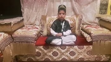 المشارك ياسر الصبار من مدينة الريش في مسابقة تجويد القرآن الكريم