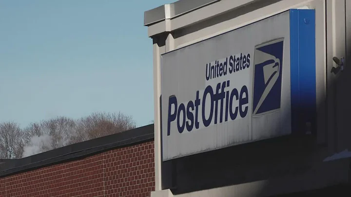 Extended hours at post office
