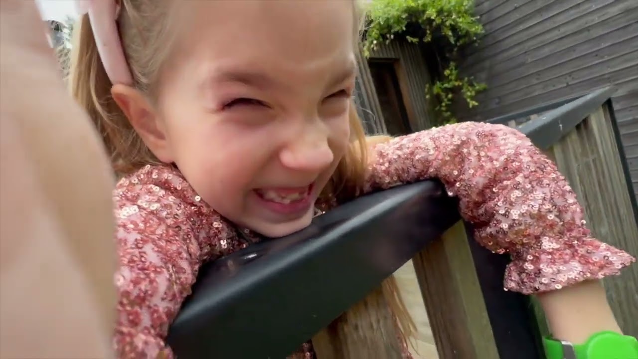 CENTER PARCS LES TROIS FORÊTS - Unser Falimilienurlaub Präsentiert von Luna K