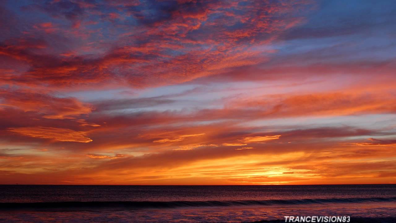 Obejrzyj DJ Tatana - Sunset Beach w YouTube Obejrzyj DJ Tatana - Sunset Beach w YouTube