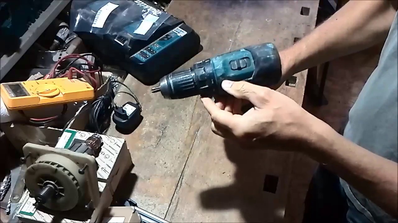 Makita Akkuschrauber Reparatur - YouTube