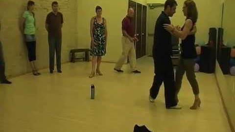 Argentine Tango Lesson - Change of Direction - Rocksteps Video 1