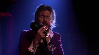 Gimme Shelter   Tim Rogers & Vika Bull screenshot 2