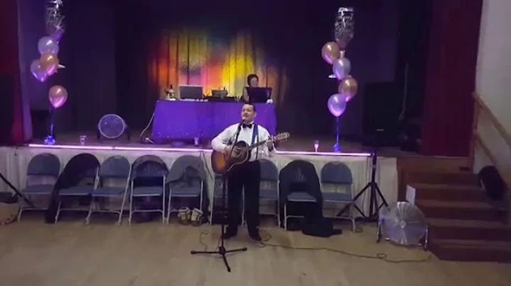 Gordon Mullan proposing to Ruth Webster