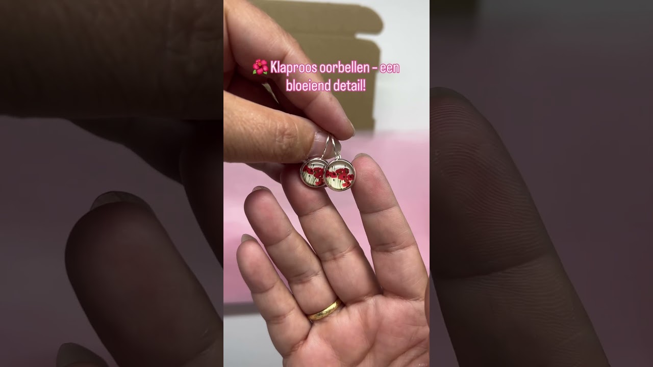 Twee sieraden, één keuze: wat past bij jou? 