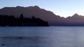 紐西蘭南島~皇后鎮瓦卡蒂普湖畔New Zealand Lake Wakatipu