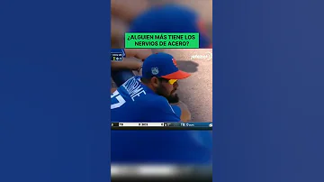 ¿Por qué los jugadores de béisbol no llevan gafas de sol?