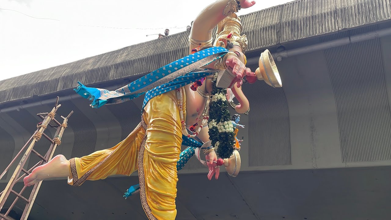 Mazha Godh Ganpati Ala Re Ala 😍 Akhil Chandanwadi Aagman Sohala 2025 | Lalbaug Parel | LIVE