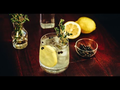 spanish-gin-&-tonic-cocktail-recipe---liquor.com