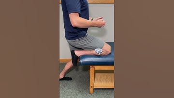 How to Decompress Your Knee in Seconds #Shorts